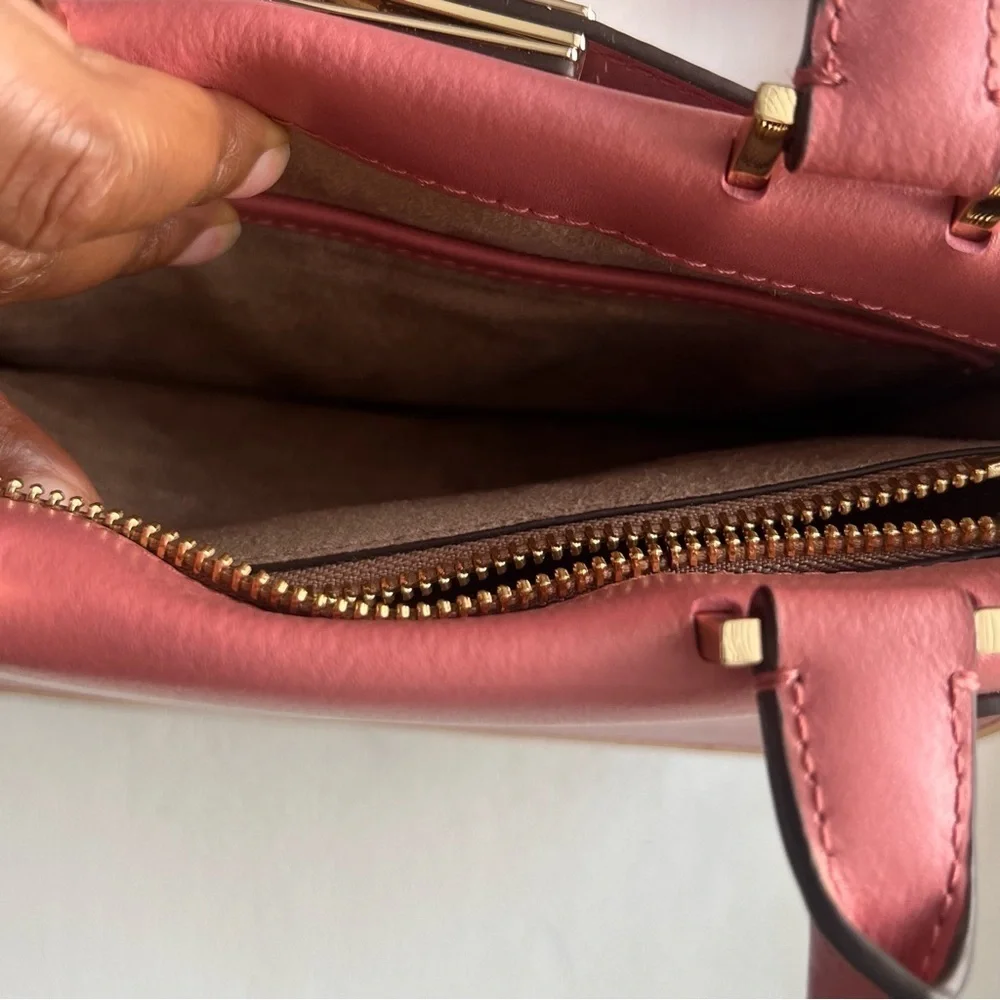 Michael Kors Tatiana Mini Leather Bag with lock charm - Picture 9 of 16